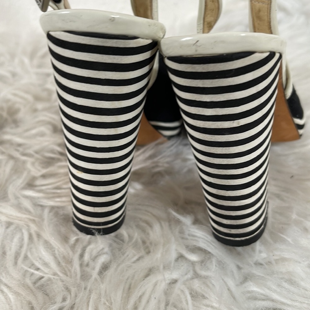 Michael Michael Kors Sofia Sling Backs Canvas/Lea… - image 6